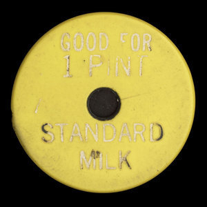 Canada, Palm Dairies Ltd., 1 pint, standard milk : 1982