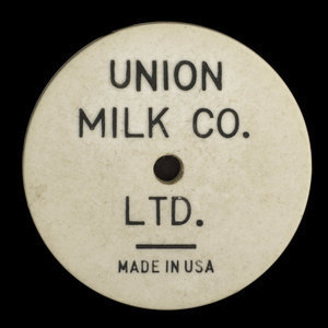 Canada, Union Milk Co. Ltd., 1 quart, skim milk :