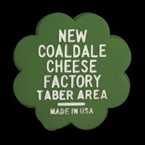 Canada, New Coaldale Cheese Factory, 1 quart, milk : 1953