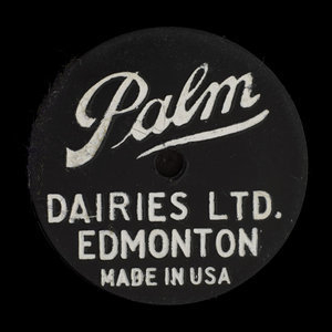 Canada, Palm Dairies Ltd., 1 litre, skim milk : 1982