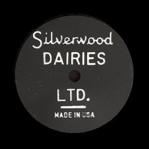 Canada, Silverwood Dairies Ltd., 1/2 gallon, 2% milk : April 1960