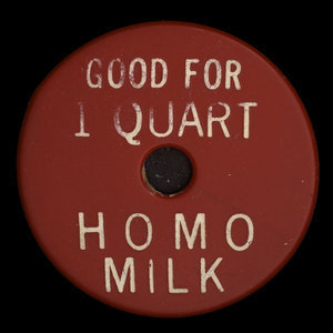 Canada, Woodland Dairy Co. Ltd., 1 quart, homo milk : 1948