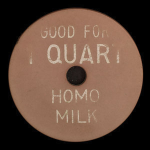 Canada, Crystal Dairy Ltd., 1 quart, homo milk :