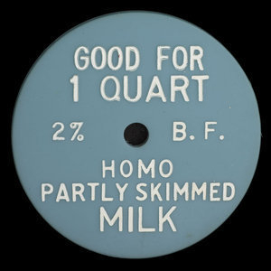 Canada, Union Milk Co. Ltd., 1 quart, 2% homo milk :