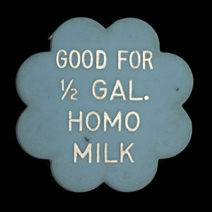 Canada, Alpha Milk Co., 1/2 gallon, homo milk :