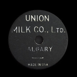 Canada, Union Milk Co. Ltd., 1 quart, homo milk :