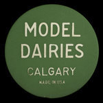 Canada, Model Dairies Limited, 1 quart, homo milk : April 12, 1965