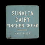 Canada, Sunalta Dairy, 1/2 gallon, 2% homo milk :